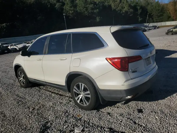 5FNYF5H55HB010258 2017 HONDA PILOT - Image 2
