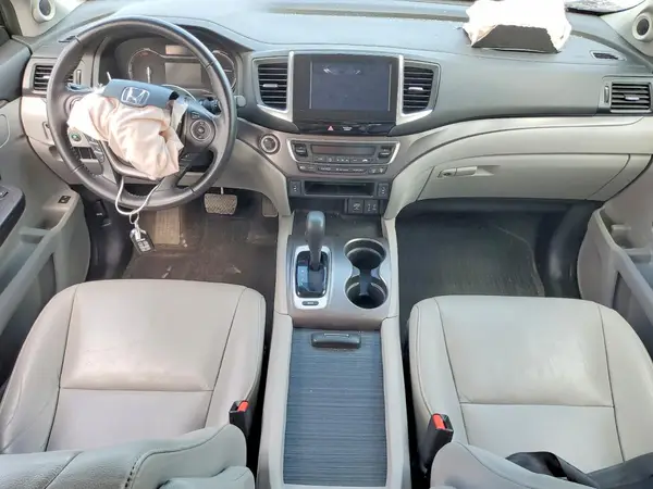 5FNYF5H55HB017016 2017 HONDA PILOT - Image 8