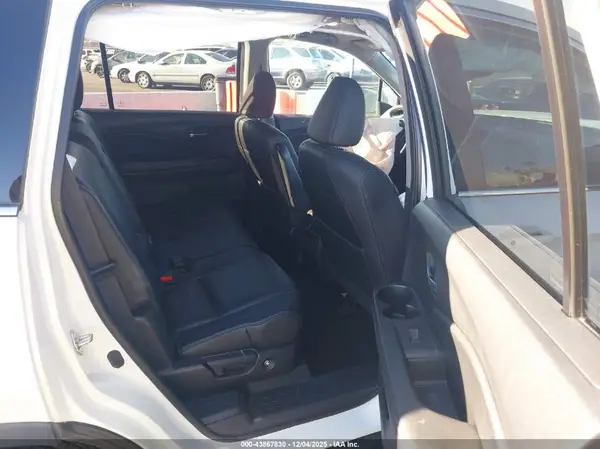 5FNYF5H55HB027819 2017 HONDA PILOT - Image 8