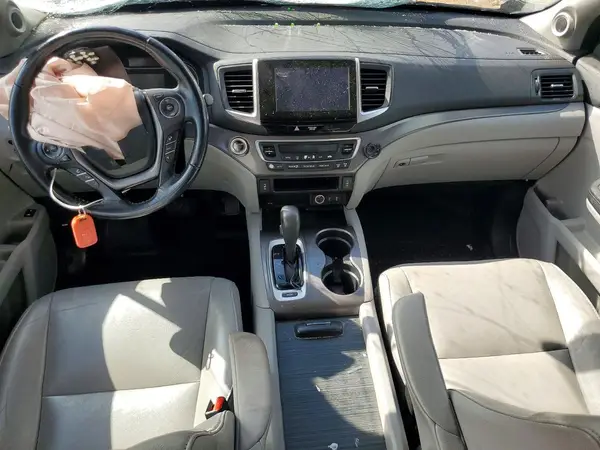 5FNYF5H55HB031157 2017 HONDA PILOT - Image 8