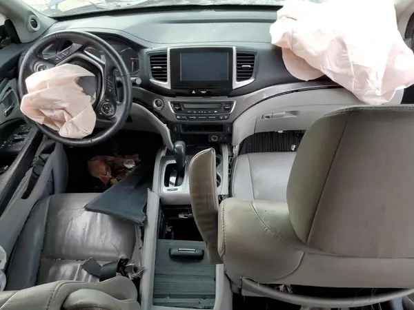 5FNYF5H55HB031627 2017 HONDA PILOT - Image 8