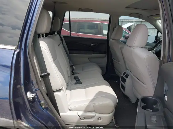 5FNYF5H55HB031675 2017 HONDA PILOT - Image 8
