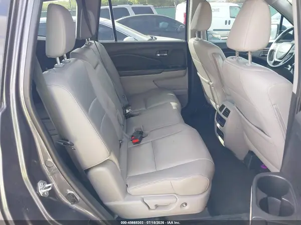 5FNYF5H55HB040926 2017 HONDA PILOT - Image 8