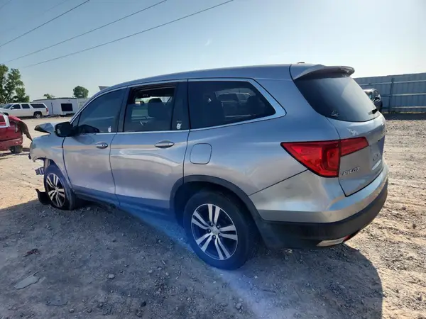5FNYF5H55JB008113 2018 HONDA PILOT - Image 2