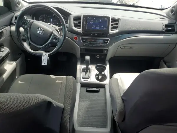 5FNYF5H55JB020679 2018 HONDA PILOT - Image 8