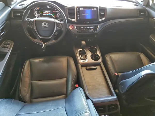 5FNYF5H55JB024263 2018 HONDA PILOT - Image 8