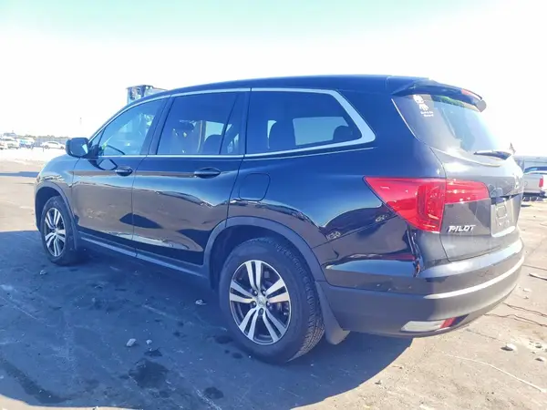 5FNYF5H55JB024330 2018 HONDA PILOT - Image 2