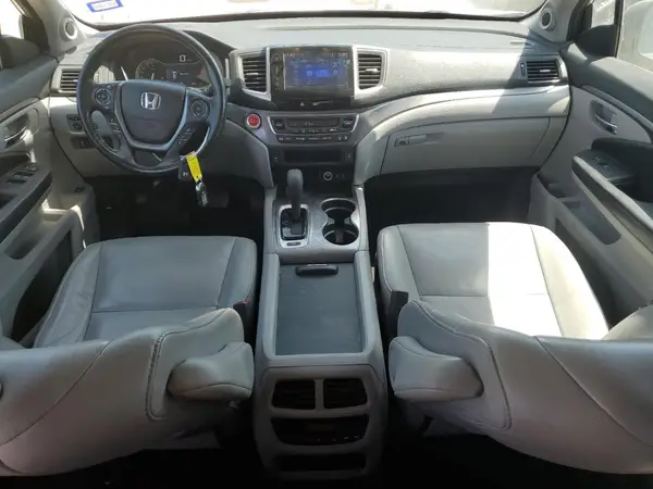 5FNYF5H55JB027096 2018 HONDA PILOT - Image 8