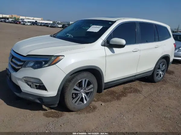 5FNYF5H55JB031486 2018 HONDA PILOT - Image 2