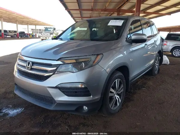 5FNYF5H55JB031875 2018 HONDA PILOT - Image 2