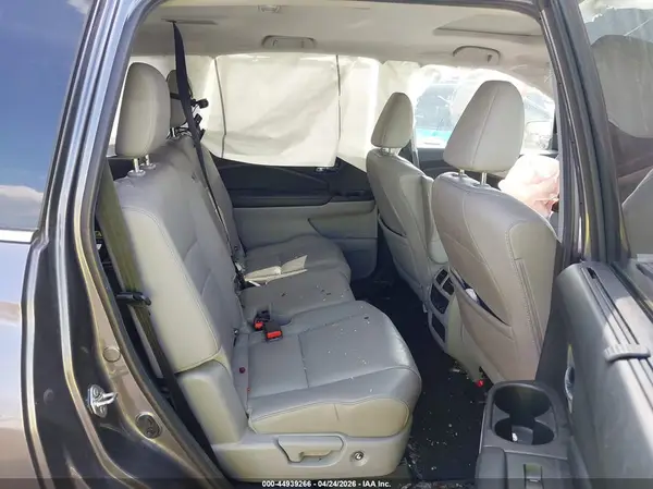 5FNYF5H55KB019520 2019 HONDA PILOT - Image 8