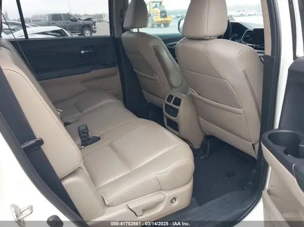 5FNYF5H55KB027729 2019 HONDA PILOT - Image 8