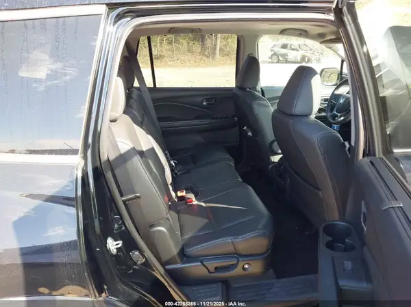 5FNYF5H55KB047012 2019 HONDA PILOT - Image 8