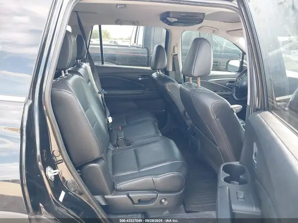 5FNYF5H56GB017461 2016 HONDA PILOT - Image 8