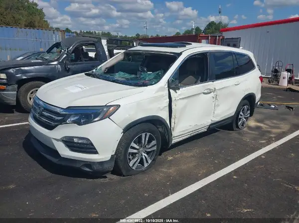 5FNYF5H56GB020599 2016 HONDA PILOT - Image 2
