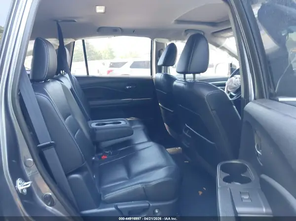 5FNYF5H56HB001441 2017 HONDA PILOT - Image 8