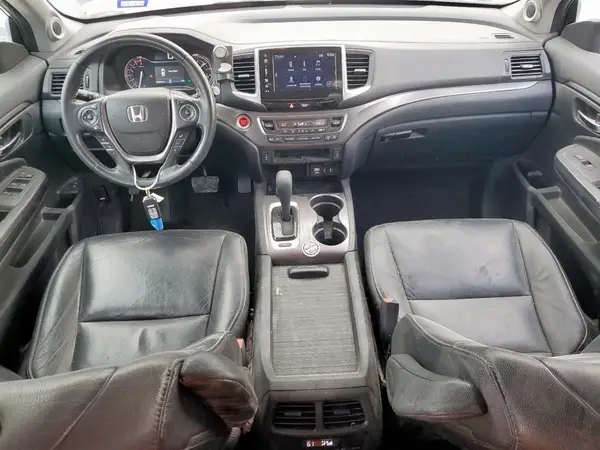 5FNYF5H56HB010768 2017 HONDA PILOT - Image 8