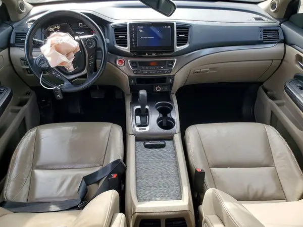 5FNYF5H56HB021267 2017 HONDA PILOT - Image 8