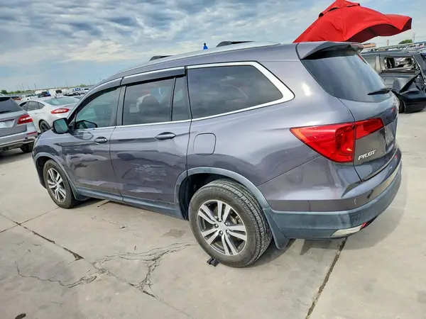 5FNYF5H56HB025593 2017 HONDA PILOT - Image 2