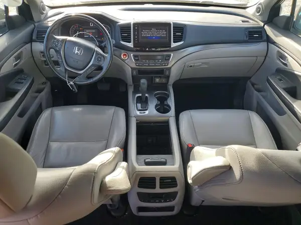 5FNYF5H56HB028753 2017 HONDA PILOT - Image 8