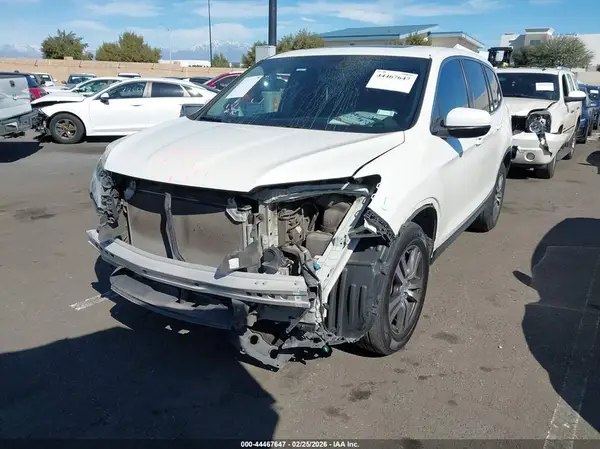 5FNYF5H56HB036223 2017 HONDA PILOT - Image 2