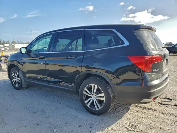 5FNYF5H56HB038716 2017 HONDA PILOT - Image 2
