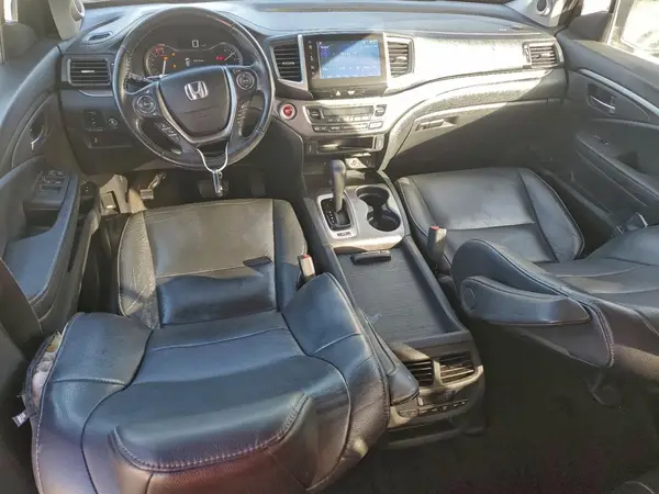 5FNYF5H56HB038716 2017 HONDA PILOT - Image 8