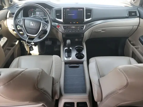 5FNYF5H56HB046007 2017 HONDA PILOT - Image 8