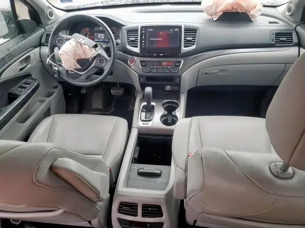 5FNYF5H56JB008329 2018 HONDA PILOT - Image 8