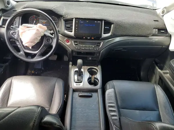 5FNYF5H56JB010713 2018 HONDA PILOT - Image 8
