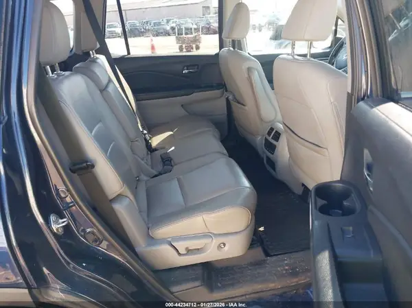 5FNYF5H56JB014468 2018 HONDA PILOT - Image 8