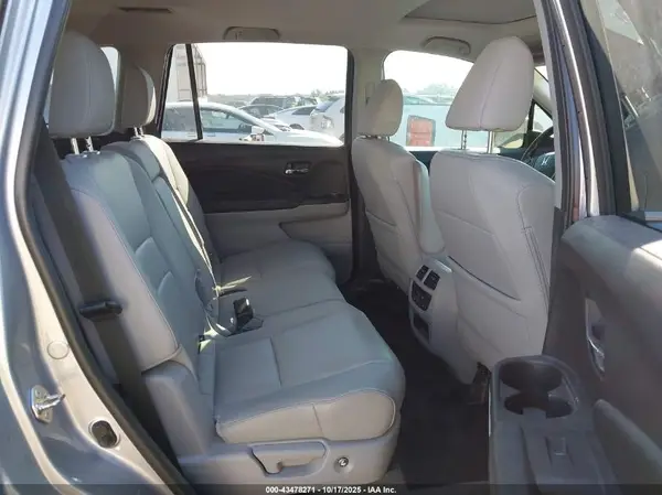 5FNYF5H56JB015166 2018 HONDA PILOT - Image 8