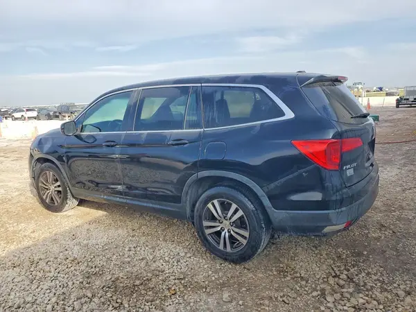 5FNYF5H56JB019332 2018 HONDA PILOT - Image 2