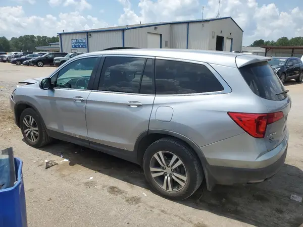 5FNYF5H56JB030962 2018 HONDA PILOT - Image 2
