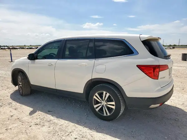 5FNYF5H56JB031304 2018 HONDA PILOT - Image 2