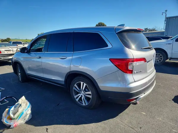 5FNYF5H56KB023981 2019 HONDA PILOT - Image 2