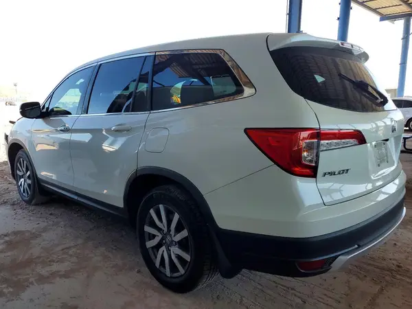 5FNYF5H56KB025083 2019 HONDA PILOT - Image 2