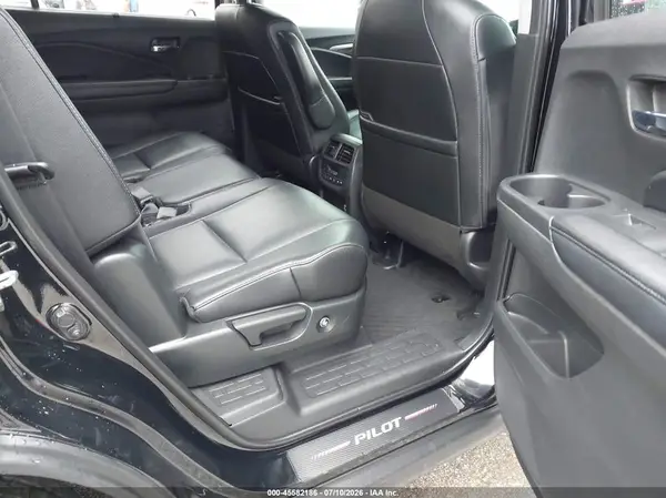 5FNYF5H56MB007301 2021 HONDA PILOT - Image 8