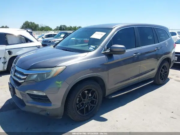 5FNYF5H57GB003696 2016 HONDA PILOT - Image 2