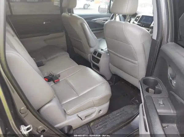 5FNYF5H57GB003732 2016 HONDA PILOT - Image 8
