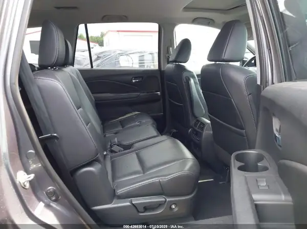 5FNYF5H57GB045642 2016 HONDA PILOT - Image 8