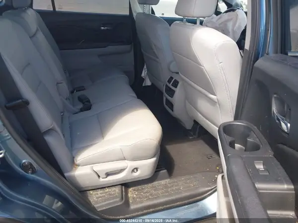 5FNYF5H57HB003439 2017 HONDA PILOT - Image 8