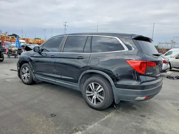 5FNYF5H57HB007605 2017 HONDA PILOT - Image 2