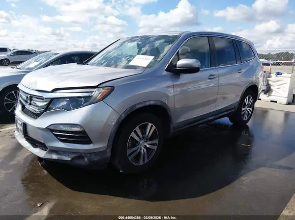 5FNYF5H57HB017101 2017 HONDA PILOT - Image 2