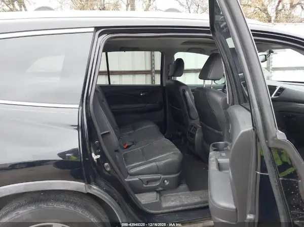 5FNYF5H57HB034948 2017 HONDA PILOT - Image 8