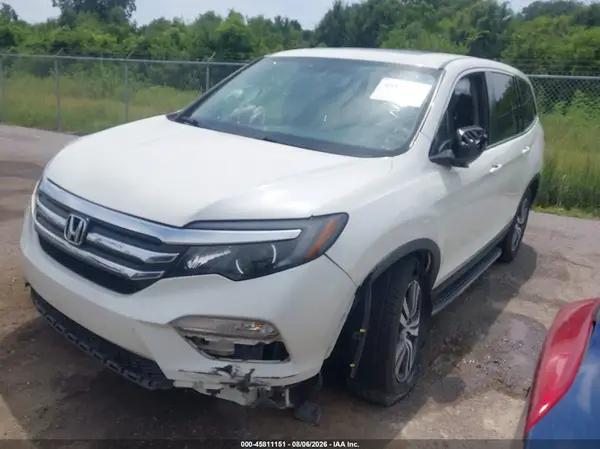 5FNYF5H57HB035422 2017 HONDA PILOT - Image 2