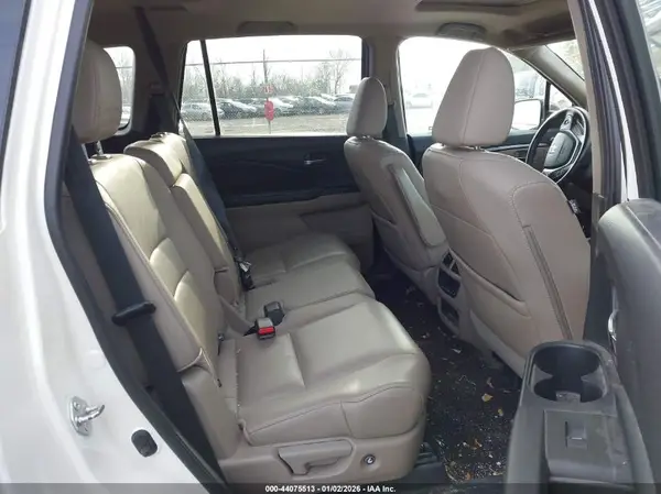 5FNYF5H57HB035436 2017 HONDA PILOT - Image 8