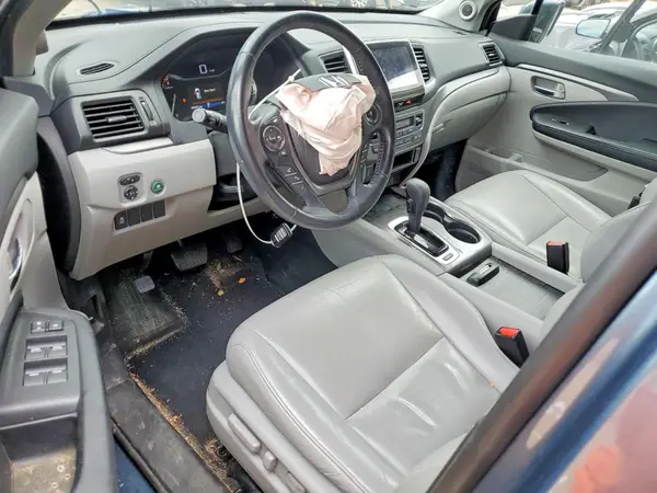 5FNYF5H57HB037087 2017 HONDA PILOT - Image 8