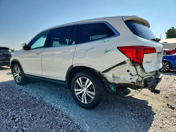5FNYF5H57HB039857 2017 HONDA PILOT - Image 2