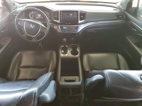 5FNYF5H57JB009814 2018 HONDA PILOT - Image 8